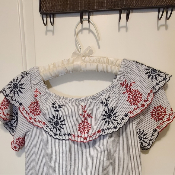 Zara Girls Embroidered Off-The-Shoulder Seer Sucker Top Size 9 - Picture 3 of 8